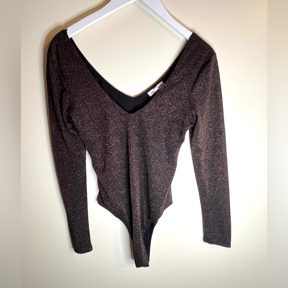 Socialite V-Neck Long Sleeve Sparkly Bodysuit - Black/Bronze